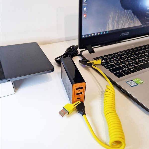Зарядне 12-24В від прикурювача для ноутбука, MacBook, планшета та телефону 140 Вт (4 порти) 27468747 фото